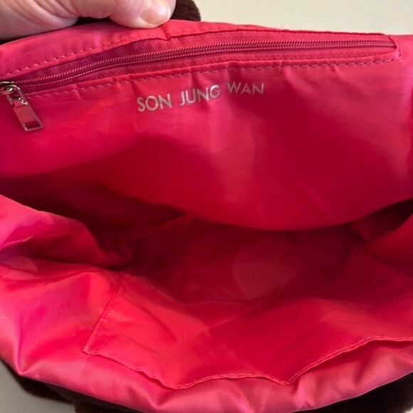 Son Jung Wan Faux Fur Tote Fashion Week NY 2019 - Picture 3 of 5